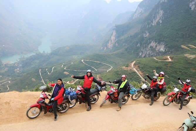 High Quality Small Group With Easy Riders 3 Day + Private Room - What the $265 price really covers