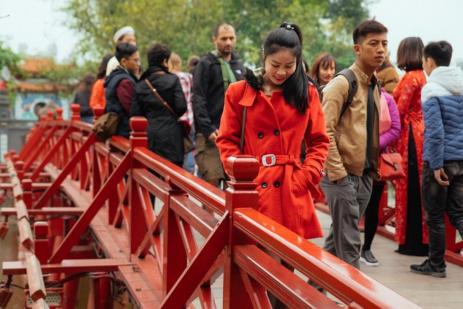 Highlights & Hidden Gems With Locals: Best of Hanoi Private Tour - Ngoc Son Temple on Hoan Kiem Lake