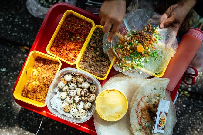 Highlights & Hidden Gems With Locals: Best of Ho Chi Minh City Private Tour - What this Ho Chi Minh City walk does best