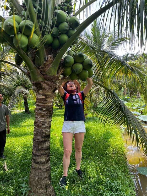 Ho Chi Minh: 1-Day Mekong Delta Tour-Floating Market & Islet - Hu Tieu noodles, pineapple, and life on the river