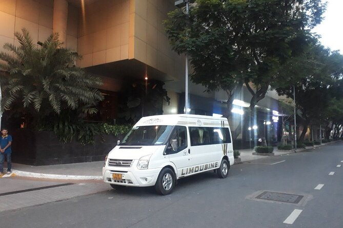 Ho Chi Minh City & Cu Chi Tunnels Full Day Tour - What the guide can add, and where to stay alert