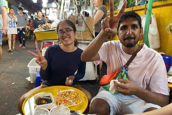 Ho Chi Minh city: Michelin-Recognized Food Tour with Local Expert - Riding through the city with a local guide