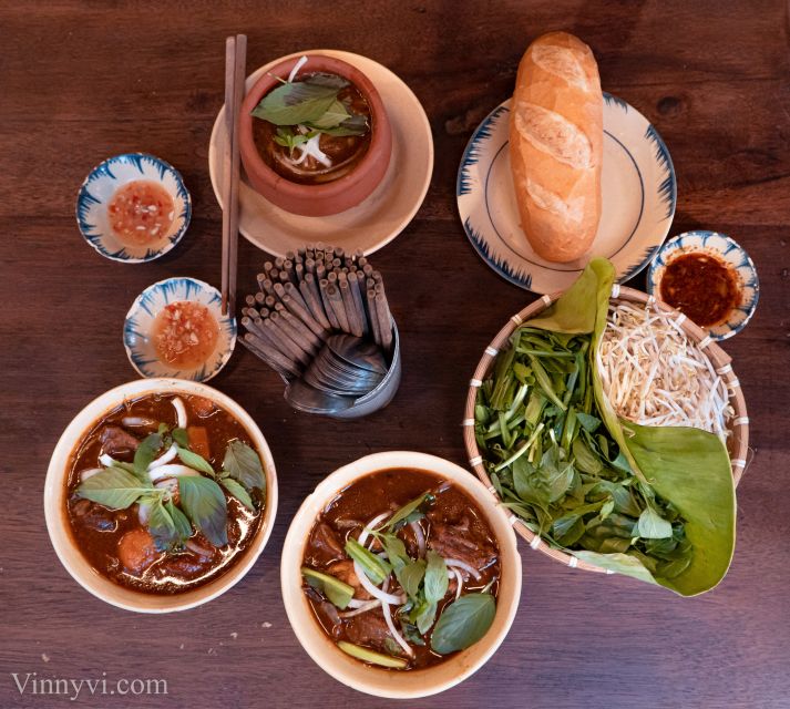 Ho Chi Minh City: Private Street Food Motorbike Tour - Starting with bánh xèo and bánh khọt in District 3
