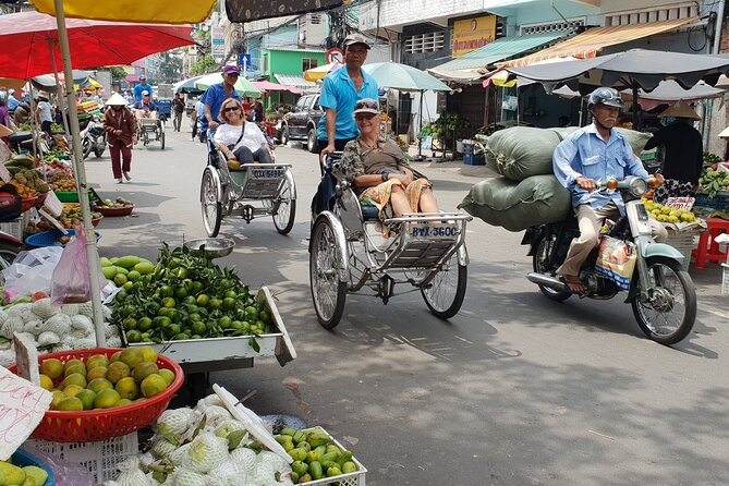Ho Chi Minh City Private Tour With A Local Expert - What the private vehicle adds to a chaotic city