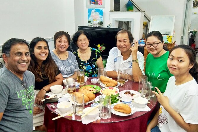 Ho Chi Minh City private walking tours with young local volunteers - The guide quality matters more than the route name