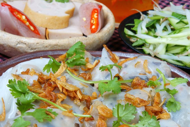 Ho Chi Minh City’s most delicious street food tour by motorbike - Key points at a glance
