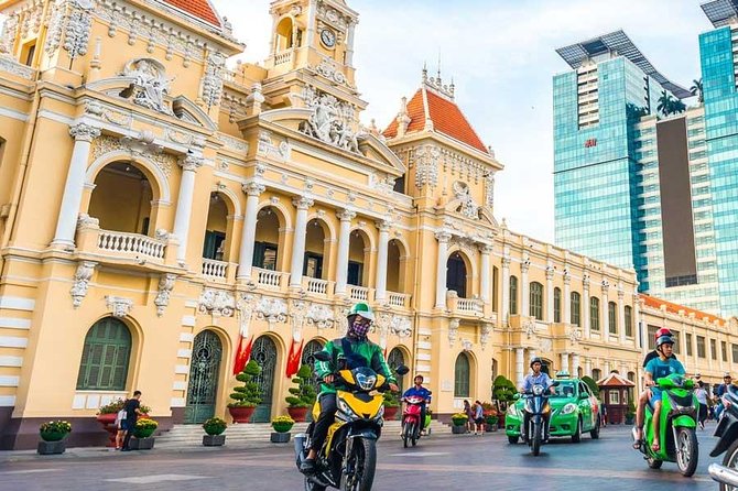 Ho Chi Minh City Shore Excursion: Private City Tour Including Cyclo Ride - Riding a cyclo through colonial Saigon