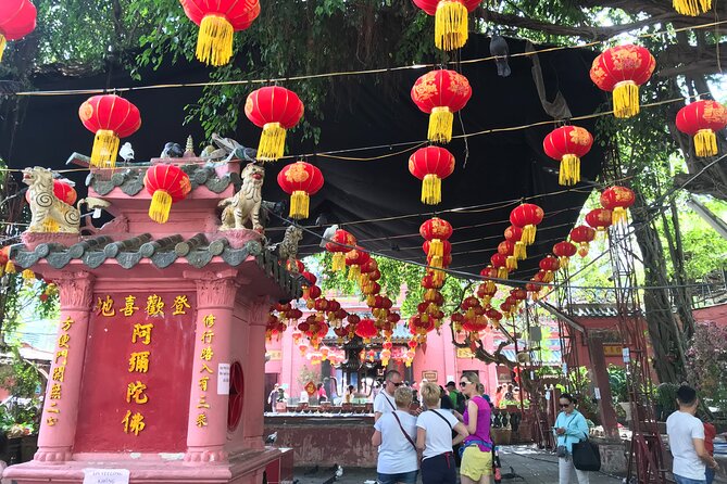 Ho Chi Minh City Sightseeing, midnight, Shopping tours by scooter - The Thich Quang Duc Monument and its difficult history
