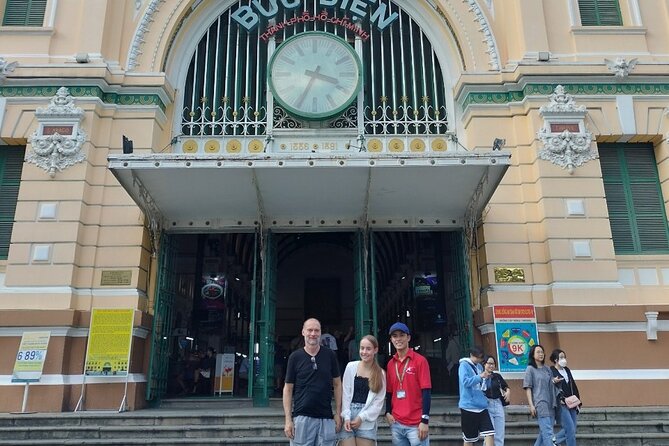 Ho Chi Minh City Tour half day by DGT - Saigon Central Post Office: a graceful opening stop