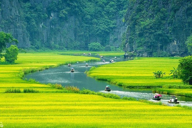 Hoa Lư Tam Coc & Mua Cave full day Including Buffets Lunch - Cycling from Tam Coc toward Bich Dong