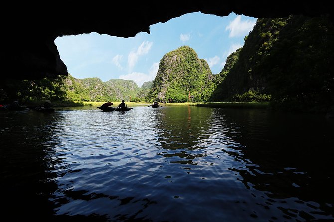 Hoa Lu - Tam Coc - Ninh Binh Day Tour: Biking, Visit Local Family - Hoa Lu and the temple of King Dinh