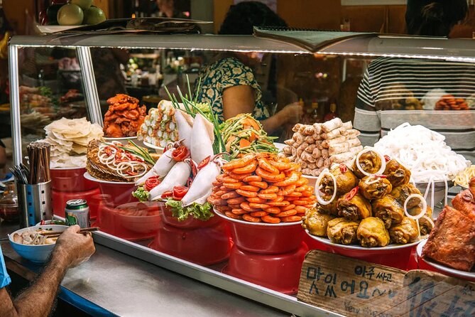 Hoi An Ancient Town - Night Market Street Food Tours By Night - Why Hoi An tastes better after sunset
