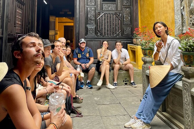 Hoi An Ancient Town Walking Tour with a Local - Why this three-hour walk helps you read Hoi An