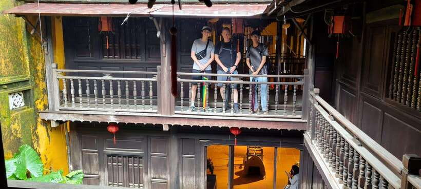 Hoi An Ancient Town - Walking Tour with Local Guide - The Japanese Covered Bridge and Kazik Park