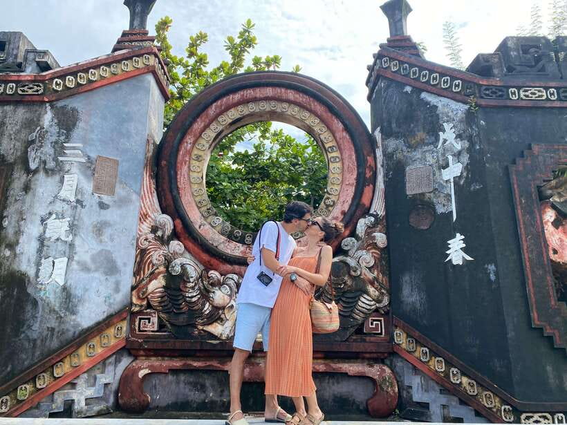 Hoi An Ancient Town - Walking Tour with Local Guide - Starting at 95 Phan Chu Trinh Street