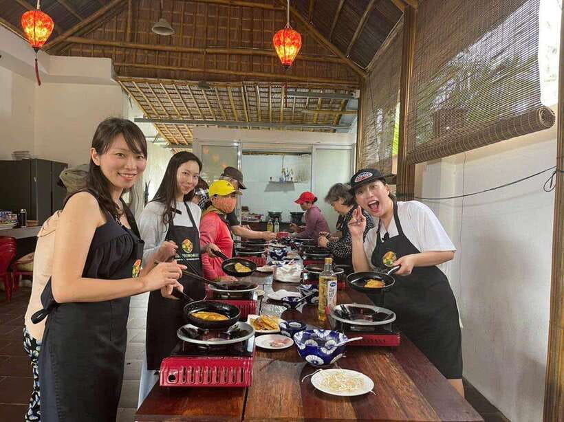 Hoi An: Basket Boat Ride, Cooking Class by Hangcoconut - Paddling a coracle through Bay Mau