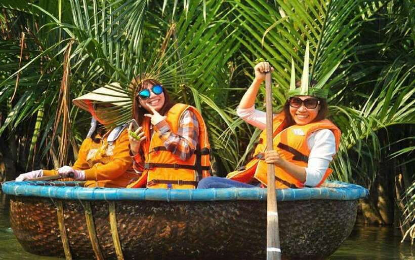Hoi An: Basket Boat Ride in the BẢY MẪU Coconut Forest - Entering the Bảy Mẫu Coconut Forest