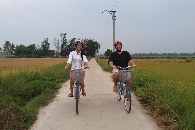 HOI AN Biking River Islands, Villages, Local Crafts PRIVATE TOUR - Making Incense with a Local Family