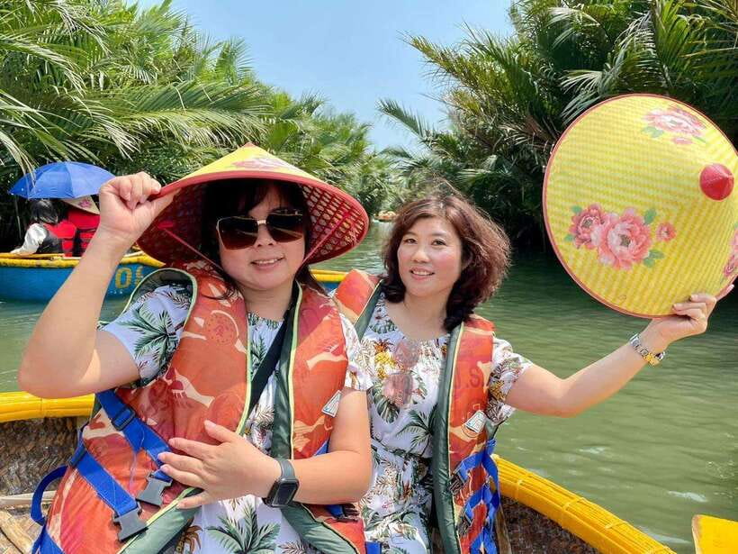 Hoi An: Coconut Basket Boat Ride by Hangcoconut - Who should book it?