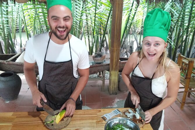 Hoi An Cooking Class(Market,BasketBoat Crabfishing&Cooking Class) - Two hours at the cooking station