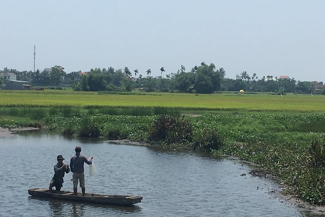 Hoi An countryside biking tour, water buffalo+ basket boat ride - A quiet start in Hoi An’s countryside