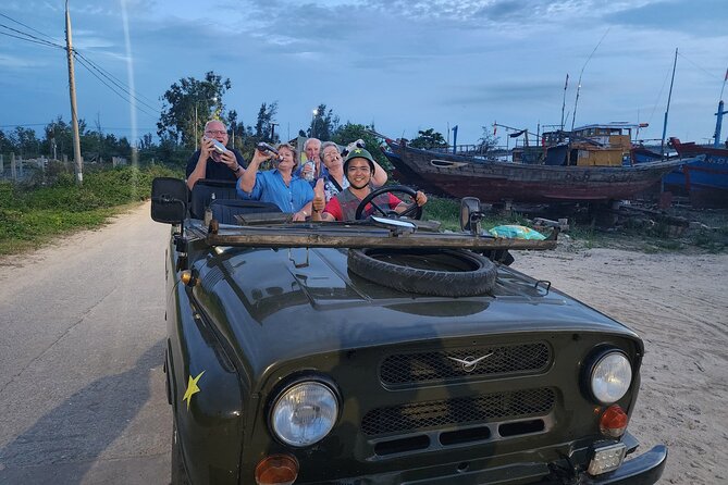 Hoi An Countryside Jeep Tour: Food, Culture & Daily Life - Lunch at Tra Que Vegetable Village