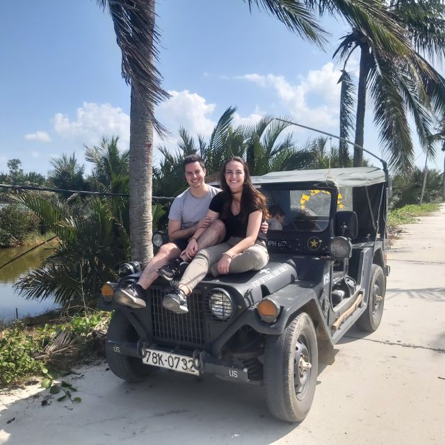 Hoi An: Countryside Villages and River Islands Private Tour - Coffee, tea, and a view of working waterways