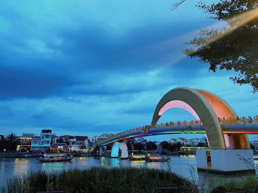 Hoi An/Da Nang: My Son Afternoon tour: Banh my and Cruise - Returning by boat with banh my