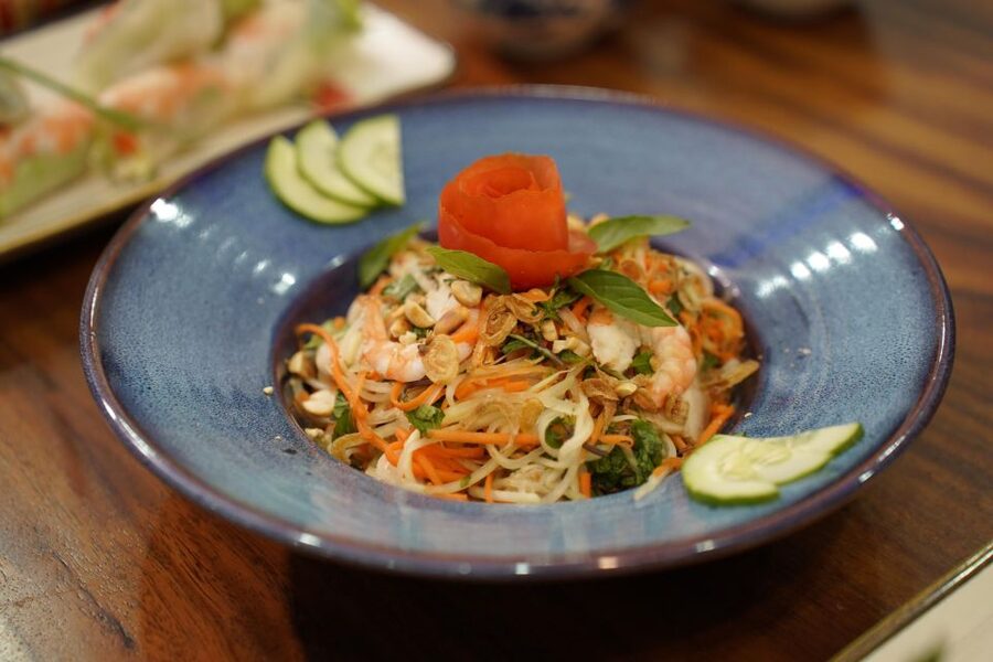 Hoi An/Da Nang: Vietnamese Cooking Class with Transportation - Timing, booking flexibility, and access