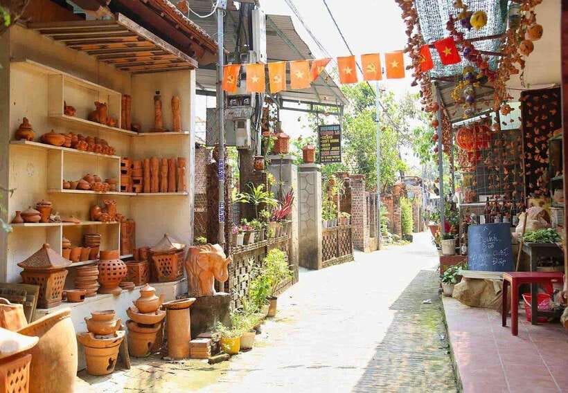 Hoi An: Experience Pottery Making With Local Craftsmen - Painting turns clay into a personal souvenir