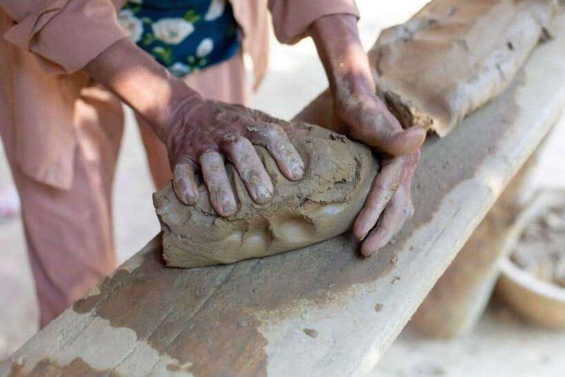 Hoi An: Experience Pottery Making With Local Craftsmen - Meeting the local pottery makers