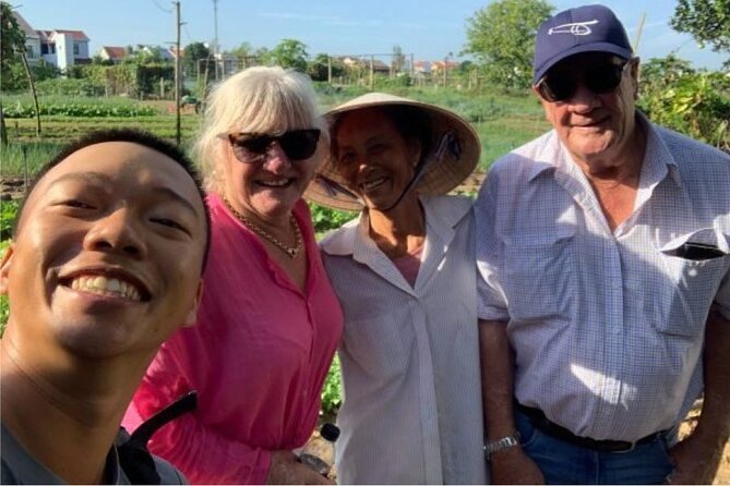 Hoi An Farming And Fishing Life - Cycling from the bike station to Tra Que
