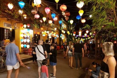 Hoi An Night Market with Hoi an walking Tour , Colourful Lanterns, Boat Ride