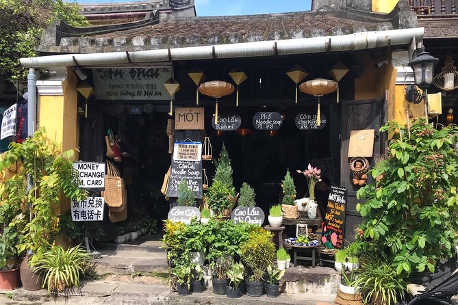 Hoi An Old Town and local Food - Timing, pickup, and small practical details