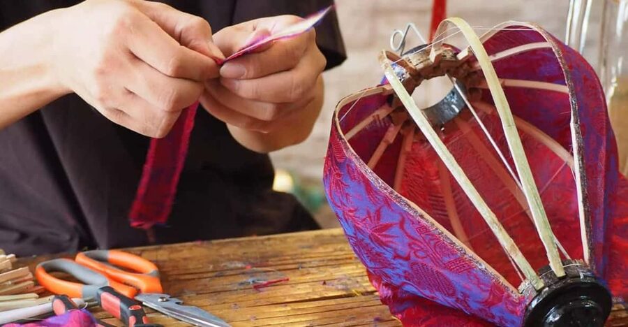 Hoi An: Old Town Lantern-Making Workshop - Making a lantern instead of buying one