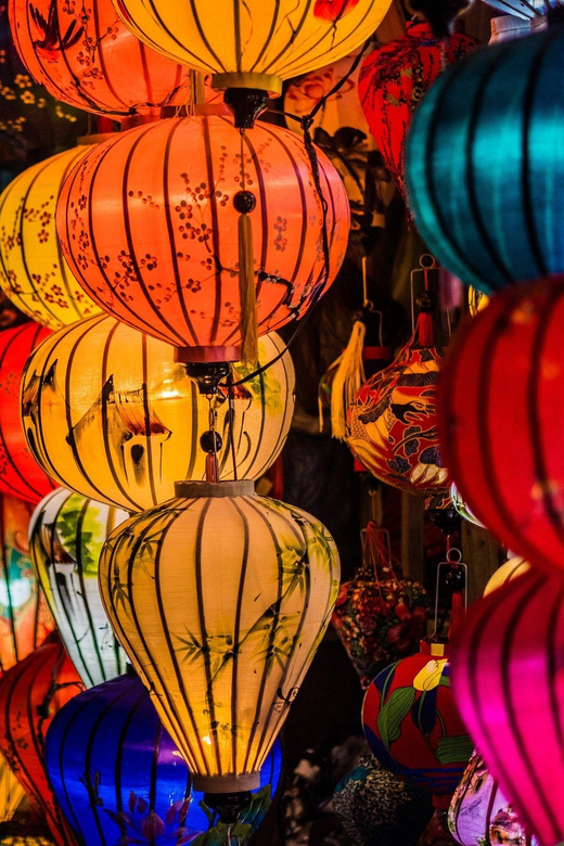Hoi An: Old Town Lantern-Making Workshop - What happens during the one-hour class