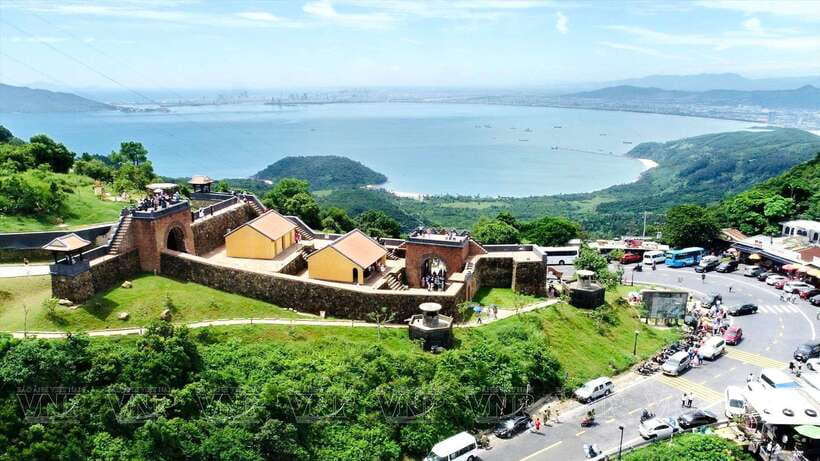 Hoi An: Private Car To/From Hue via Multi Attraction( 1-Way) - Hai Van Pass, the scenic heart of the drive