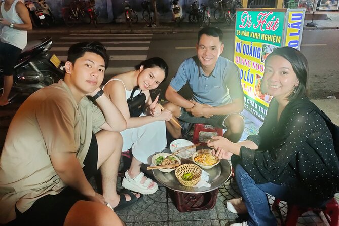 Hoi An street food tour - Cao Lầu is the substantial centerpiece