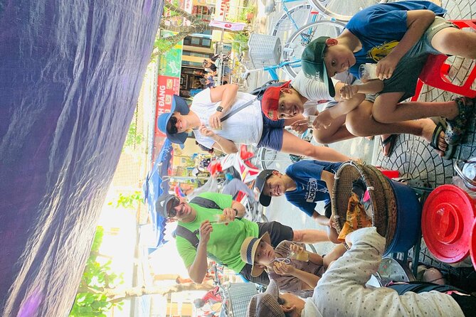 Hoi An street food tour with Billy - Seven or eight dishes, so pace yourself