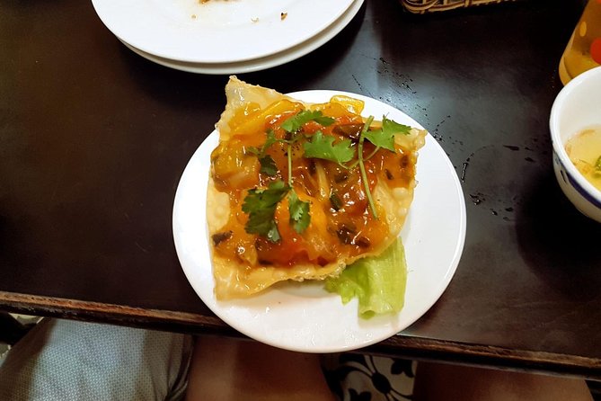 Hoi An Street Food Walking Tour with Tastings - Timing, meeting point, and walking comfort