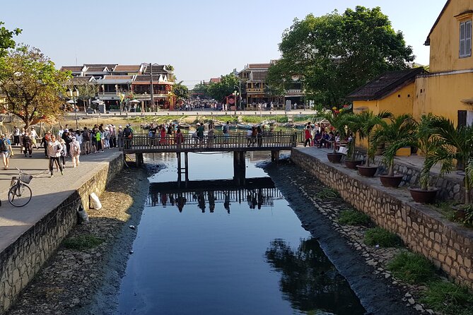 Hoi An town private walking tour with boat trip - Starting in Hoi An’s old center