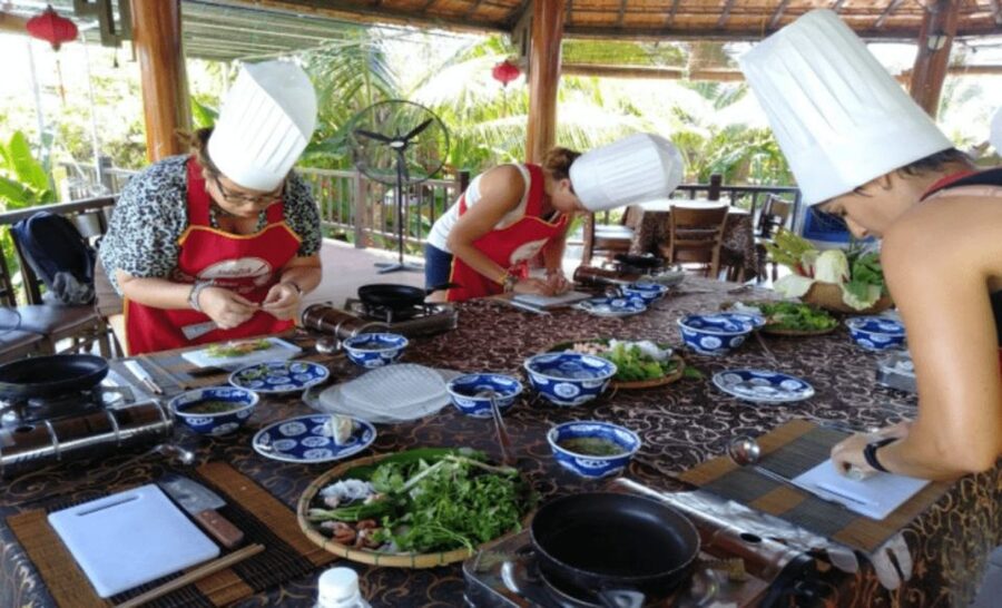 Hoi An: Traditional Cooking Class & meal with Local Family - What makes the countryside locations worthwhile