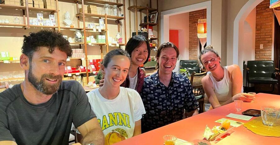 Hoi An Vegan Food Tour - White Roses Inside a 300-Year-Old House