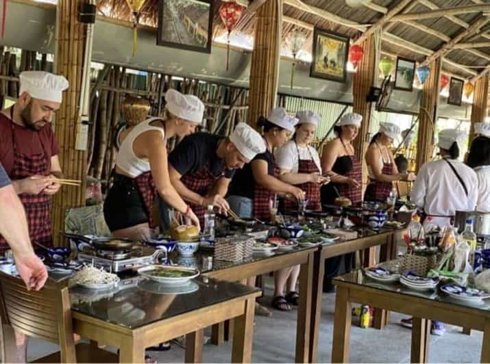 Hoi An: Vegetarian Cooking Class w Local Family and transfer - The four dishes and how vegetarian cooking works