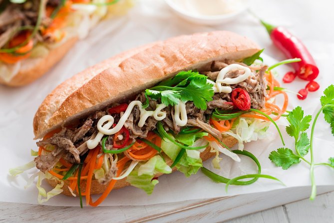 [HOT] Hanoi Old Quarter Walking Street Food - Small Group Tour - Starting among Hanoi’s 36 Old Streets