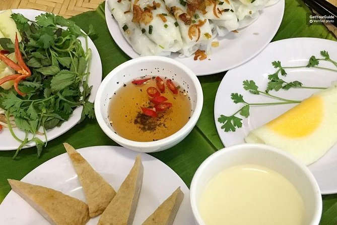 [HOT] Hanoi Old Quarter Walking Street Food - Small Group Tour - Adding Train Street to the route