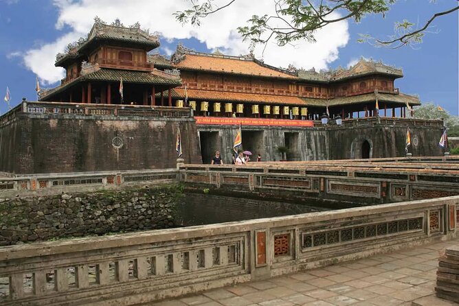 HUE City 1 Day Guided Tours from Da Nang City - The morning drive through the Hai Van Tunnel