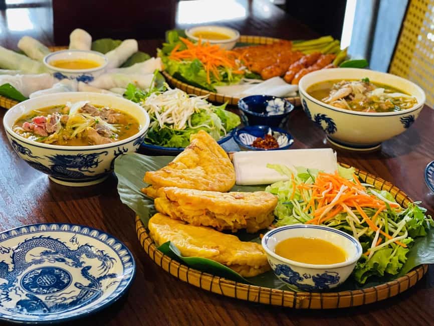 Hue City: Cyclo, Market Tour & Cooking Class at Madam Thu - Starting at Dong Ba Market