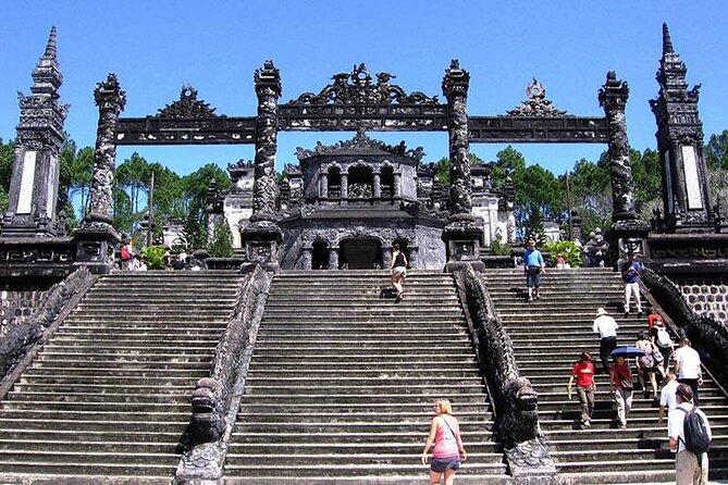 Hue City Day Tour with Dragon Boat from Hue or Danang, Hoi An - Private car, motorbike, or guided tour?