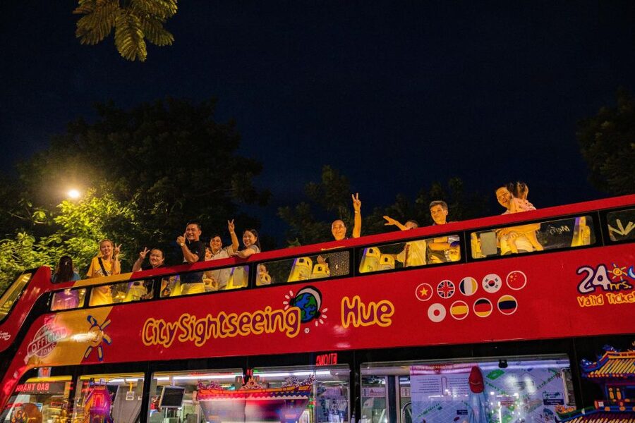 Hue: City Sightseeing Hop-On Hop-Off Bus Tour - An Hien Garden House and Thien Mu Pagoda